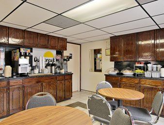 Days Inn & Suites By Wyndham Marshall Restaurant foto